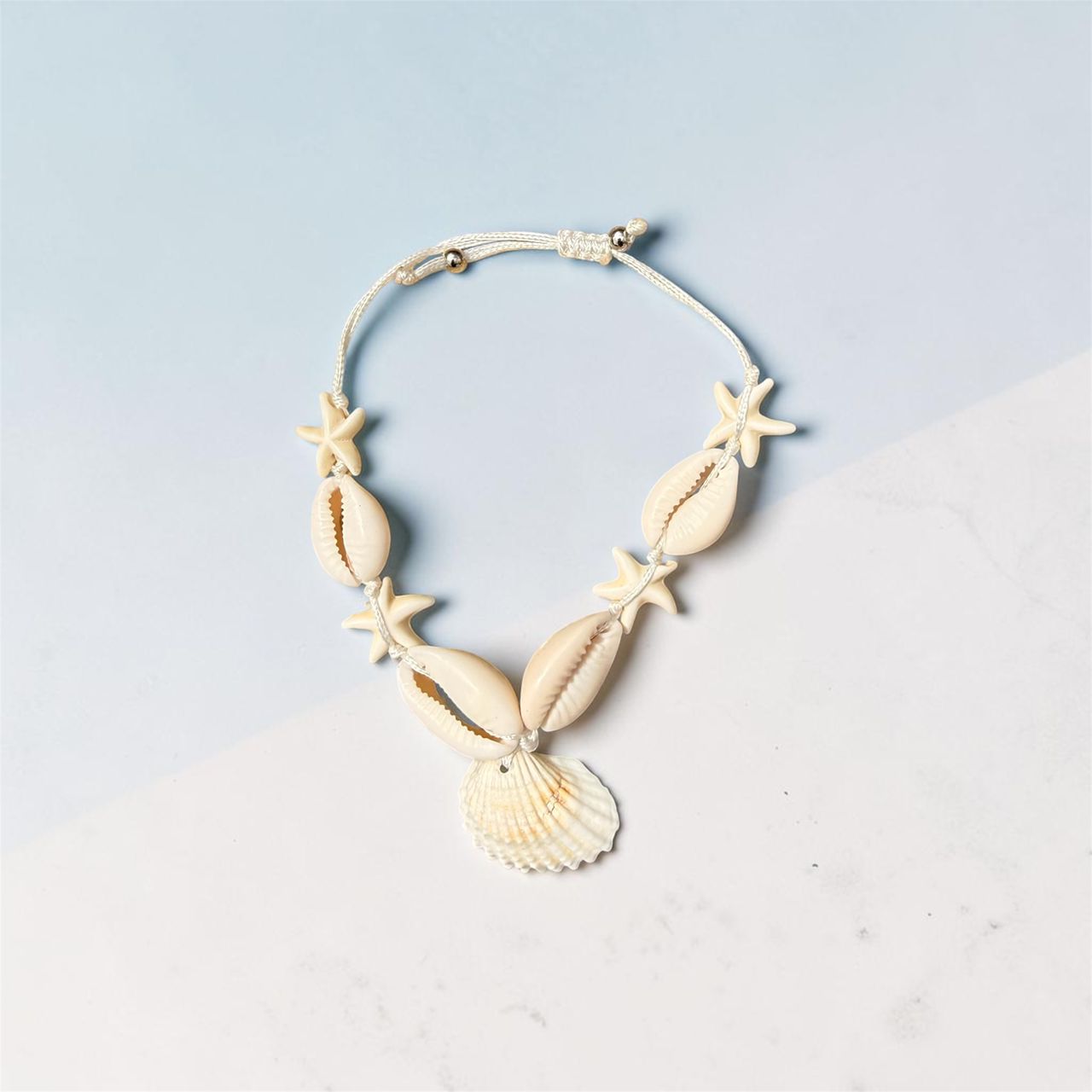 Collier "Summer Vibes" en coquillages naturels قلادة الصيف الكلاسيكية بأصداف الكوري الطبيعية